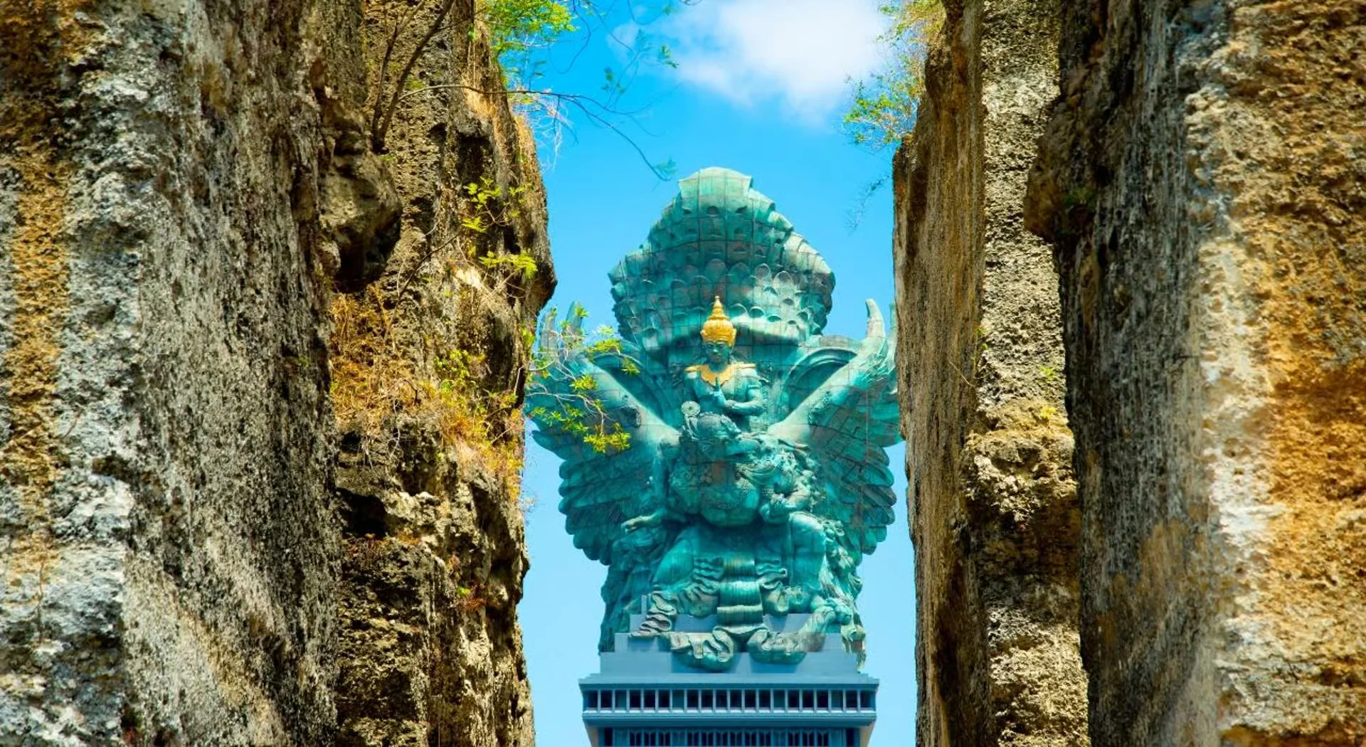 bali-melasti-beach-gwk-cultural-park-kecak-turtle-island