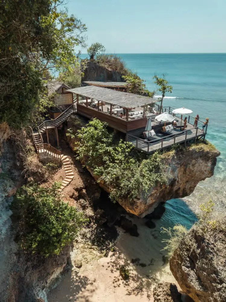 Uluwatu: GWK Cultural Park, Beach, and Temple at Sunset