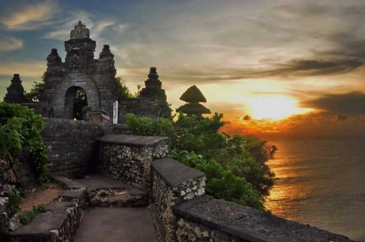 Ubud Kecak Uluwatu Tour